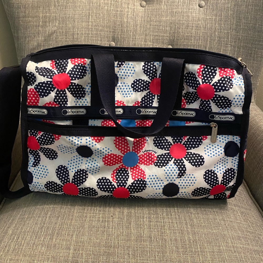 Lesportsac weekender tote